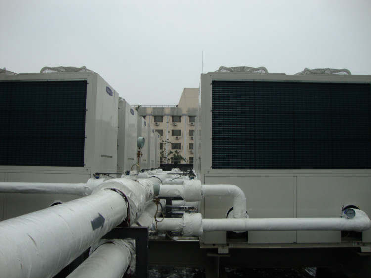 中央空調(diào)多聯(lián)機(jī)、風(fēng)管機(jī)、冷水機(jī)組各有哪些優(yōu)